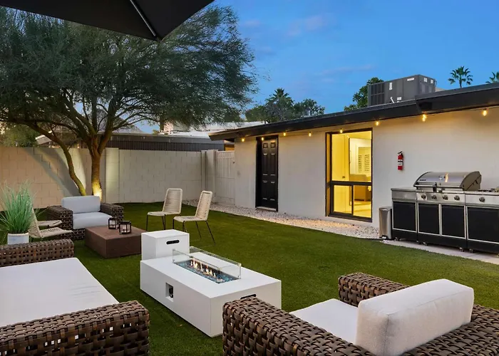 Ferienhaus Paradise Valley Estate Pool Hot Tub Old Town *