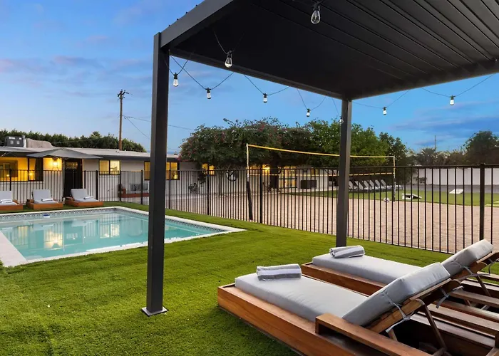 Ferienhaus Paradise Valley Estate Pool Hot Tub Old Town *